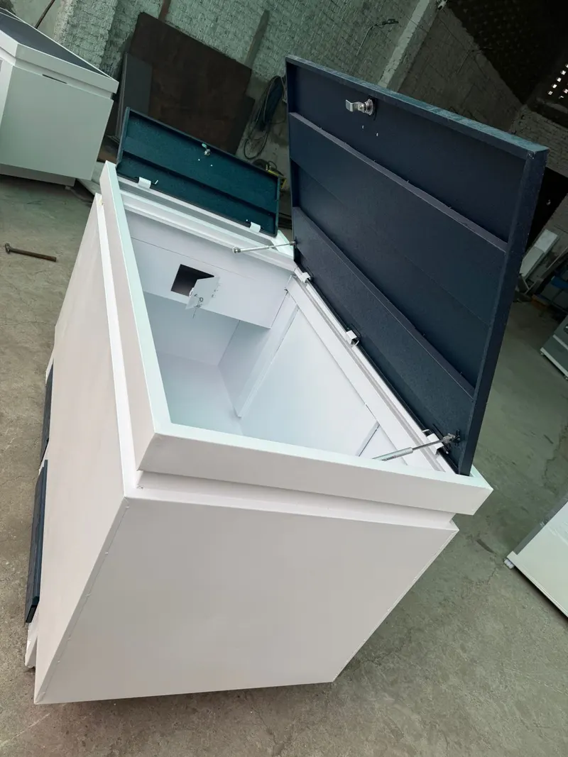 UVT-5371 open view